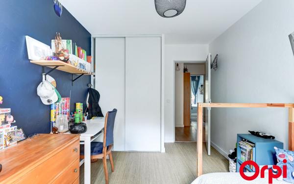 Appartement à vendre    4 pièces • 83,77 m2 Caluire-et-Cuire