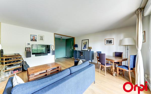 Appartement à vendre    4 pièces • 83,77 m2 Caluire-et-Cuire