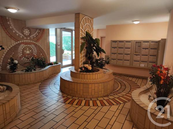 Appartement F4 à vendre  4 pièces - 83,56 m 2   FRANCONVILLE LA GARENNE  - 95