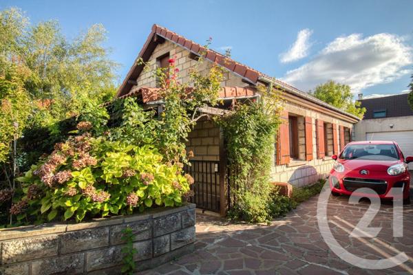 Maison à vendre  5 pièces - 80,47 m 2   ERMONT  - 95