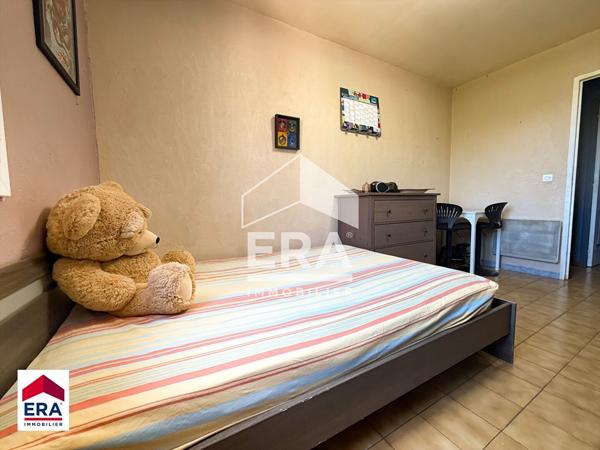 Belle villa avec vue, plain pied, garage à Mormoiron