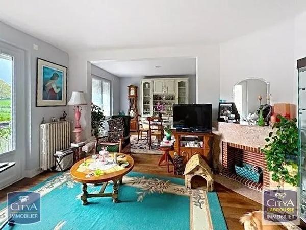 Immeuble à vendre 208m²