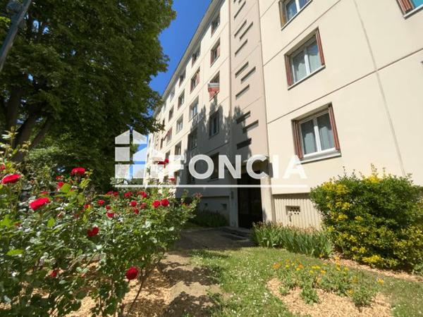 À vendre Appartement 5 pièces 77 m² - Le Plessis-robinson 92350