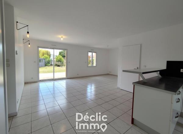 Vente pavillon La couronne, 103m² 6 pièces 212 000€ avec garage
