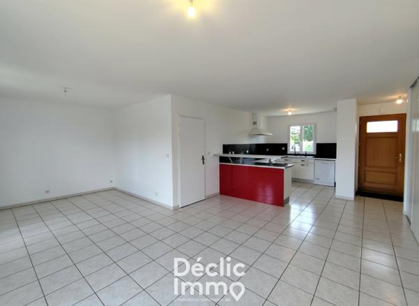 Vente pavillon La couronne, 103m² 6 pièces 212 000€ avec garage