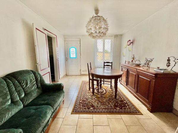 Maison individuelle 3ch avec garage / cave / et jardin