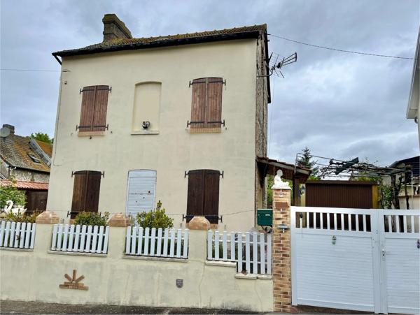 Maison individuelle 3ch avec garage / cave / et jardin