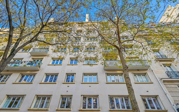 Appartement à vendre    3 pièces • 69,31 m2 Paris 11