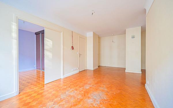 Appartement à vendre    3 pièces • 69,31 m2 Paris 11