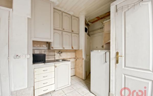 Appartement à vendre    1 pièce • 17,86 m2 Saint-Ouen