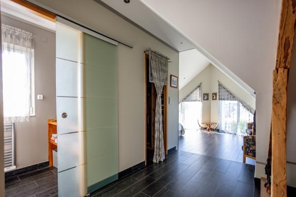 Vannes (56000) Maison de standing rénovée – Volumes, prestations haut de gamme et studio indépendant