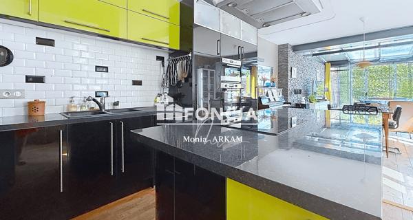 À vendre Maison 7 pièces 172 m² - Les Lilas 93260