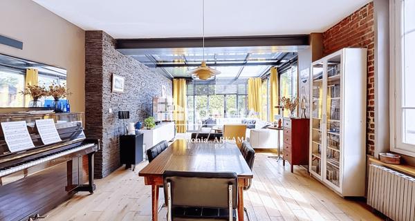 À vendre Maison 7 pièces 172 m² - Les Lilas 93260