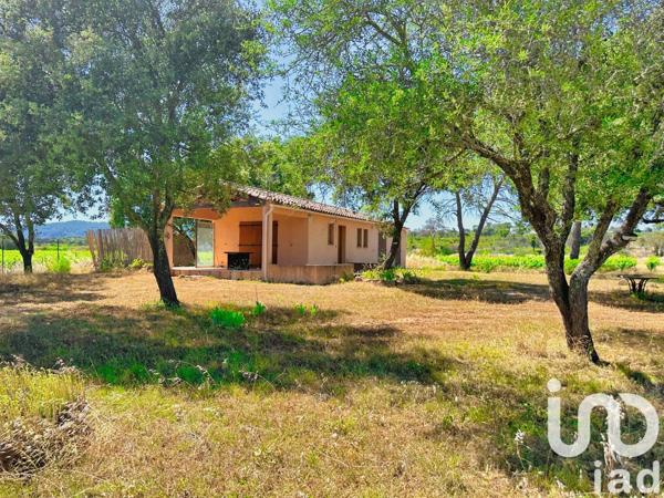 Bastide 11 pièces de 420 m² à Gonfaron (83590)