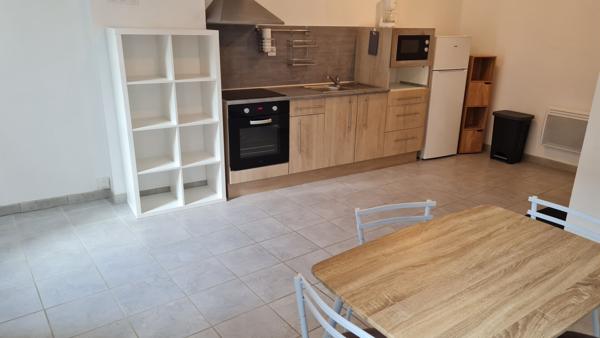 A louer Appartement JARNAC 49 m² Meublé (tout compris) , Jarnac