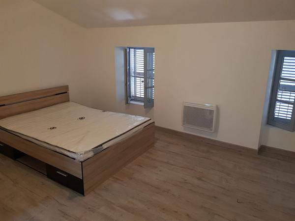 A louer Appartement JARNAC 49 m² Meublé (tout compris) , Jarnac