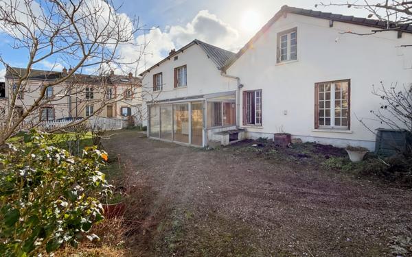 Maison à vendre    6 pièces • 121 m2 Orléans