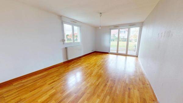 Appartement 3 pièces Rixheim – Rez-de-jardin calme avec terrasse, cave et garage fermé