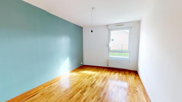 Appartement 3 pièces Rixheim – Rez-de-jardin calme avec terrasse, cave et garage fermé