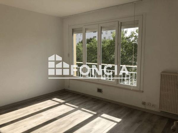 Location Studio 28.5 m² - CHENOVE IV Chenove 21300