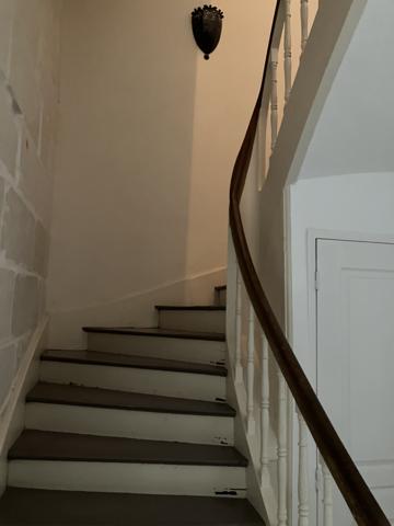 AU CŒUR DE CHÂTELLERAULT MAISON DE VILLE DE 186 M² AVEC BELLES PRESTATIONS Réf 2616