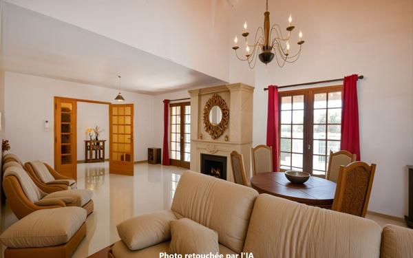 Maison à vendre    4 pièces •  Uzès