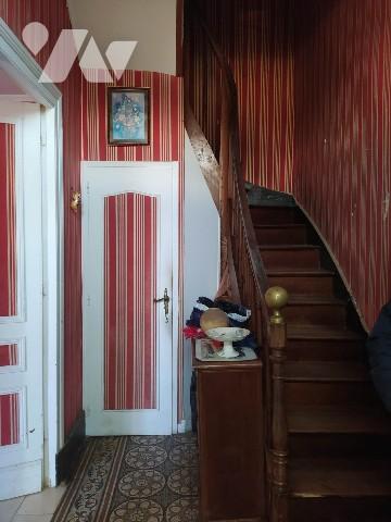 Maison en pierre à Tinchebray