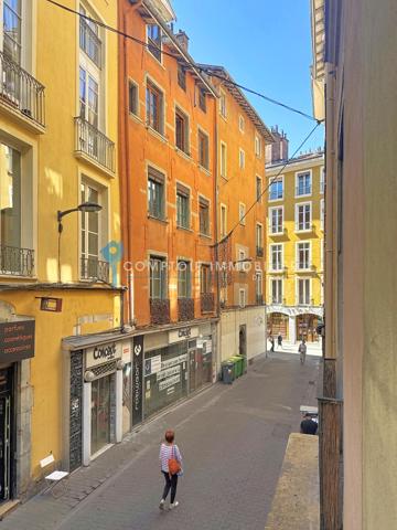 Appartement 3 pièce(s) 2 chambre(s) 60 m²