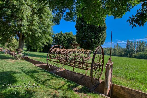 Bastide Ancien Moulin à SALON DE PROVENCE (13) 400 m² et plus de 4000m² de terrain