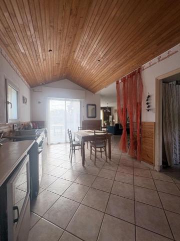 NOZAY -Maison familiale avec un grand terrain