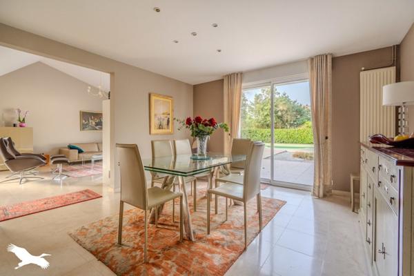 Maison à vendre |  Mérignac |  7 pièces | 240 m²