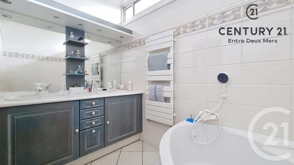 Maison à vendre  4 pièces - 86 m2 CARBON BLANC - 33