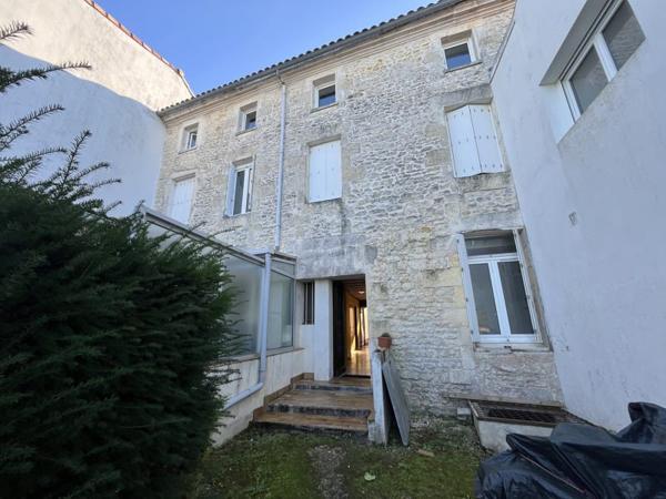 Appartement à vendre |  Saujon |  1 pièce | 27 m²