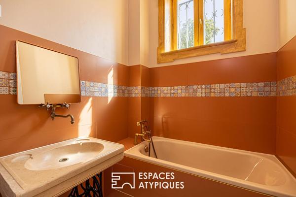 Appartement rénové au coeur d’un château avec jardin et piscine