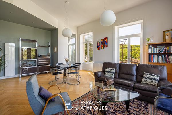 Appartement rénové au coeur d’un château avec jardin et piscine