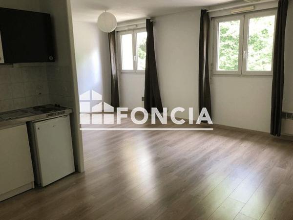 Location Studio 32.52 m² - 2 AVENUE ST EXUPERY Bellegarde Sur Valserine 01200