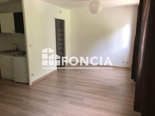 Location Studio 32.52 m² - 2 AVENUE ST EXUPERY Bellegarde Sur Valserine 01200