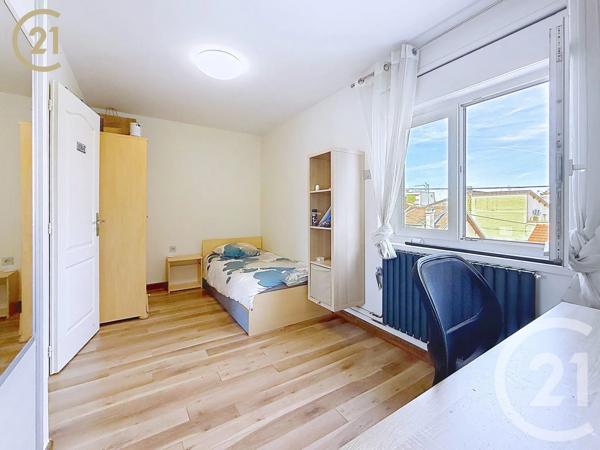 Maison à vendre  4 pièces - 107,84 m 2   BONDY  - 93