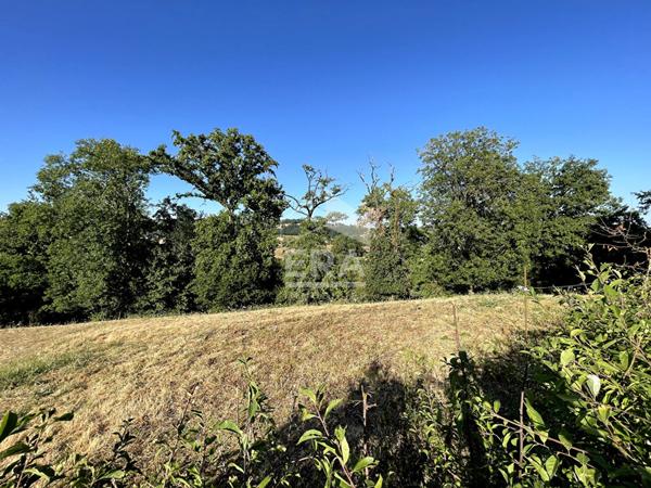 Terrain à 15' de Figeac, secteur Est