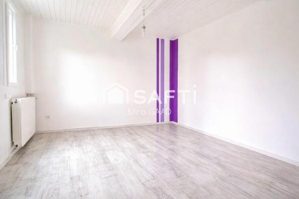 Maison rénovée T5 sur 2600m2 de terrain et dépendances NÉGOCIABLE