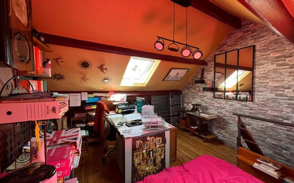 Maison à vendre    5 pièces • 84,03 m2 Mantes-la-Jolie