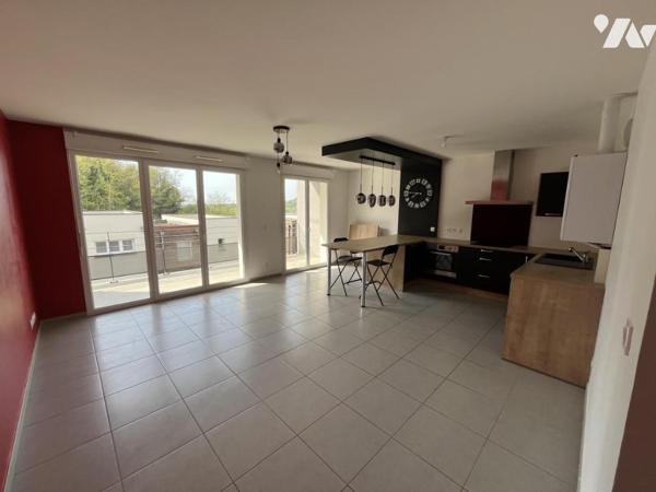 ✨ Appartement moderne avec terrasse & balcon – cadre verdoyant à L’Isle-d’Abeau ✨
