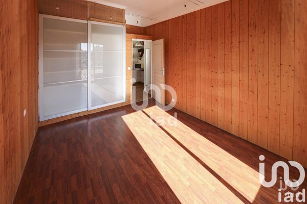 Appartement 3 pièces de 56 m² à Cavalaire-sur-Mer (83240)