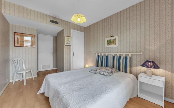 Appartement à vendre    3 pièces • 70 m2 Saint-Laurent-du-Var