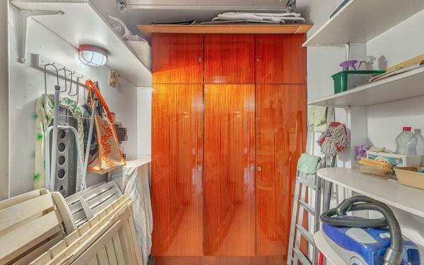 Appartement à vendre    3 pièces • 70 m2 Saint-Laurent-du-Var