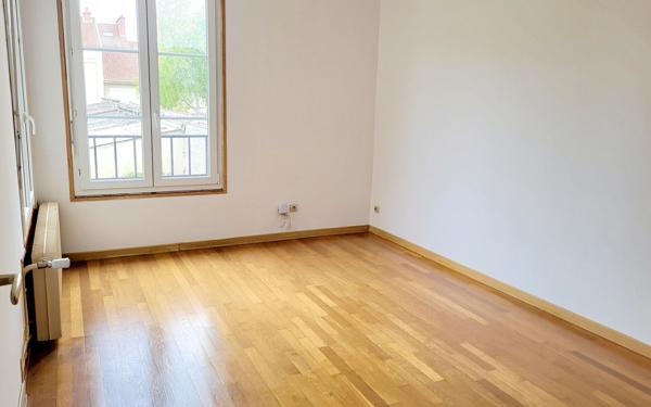 Maison à vendre    6 pièces • 139,09 m2 Vitry-le-François