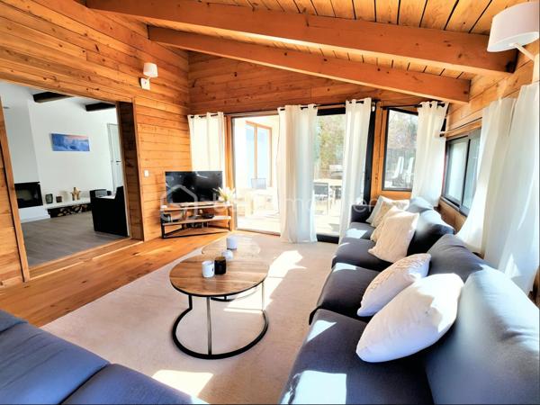 Chalet de 270 m²