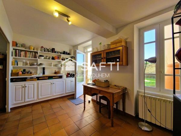 Pour maison d'hôtes ou familiale, ou artiste