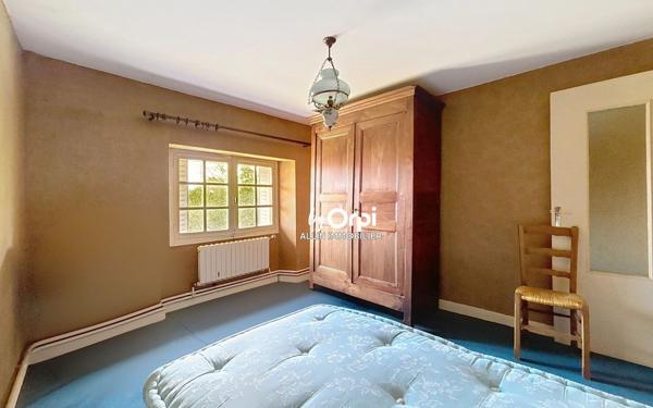 Maison à vendre    5 pièces •  Parsac