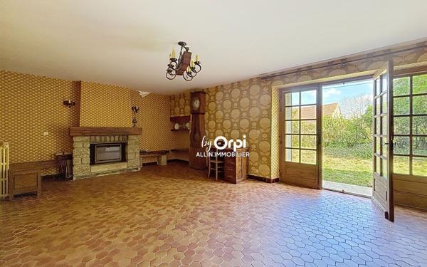 Maison à vendre    5 pièces •  Parsac